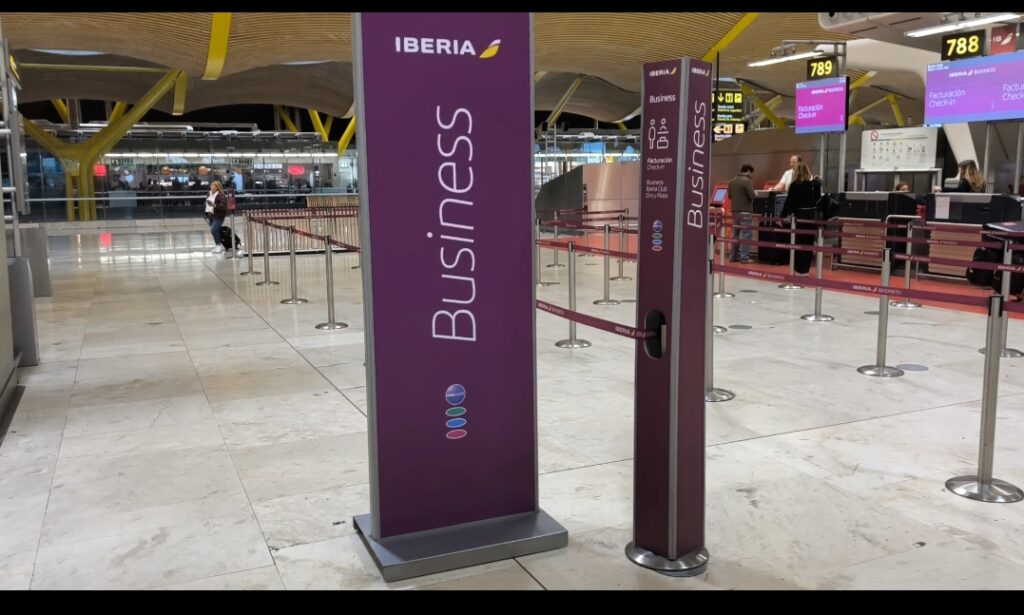 Iberia business class check in