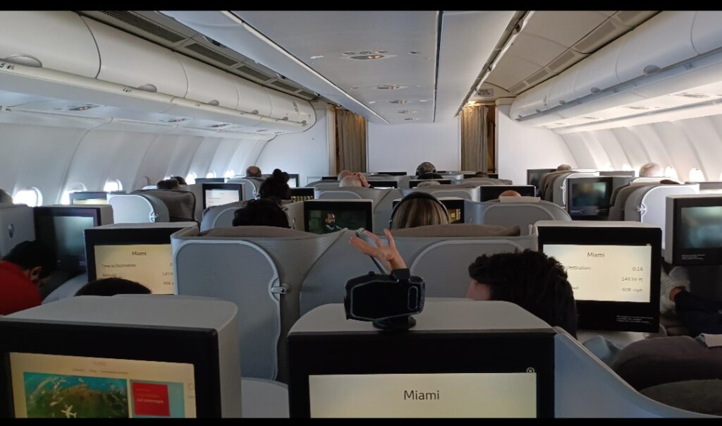 Iberia business class 330-300